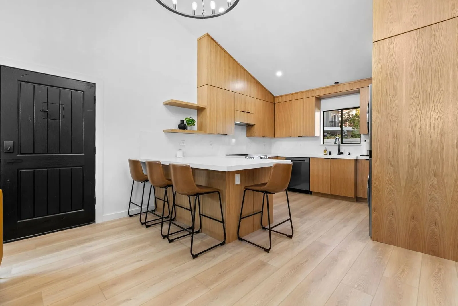 Detached ADU, North Hills, photograph 5