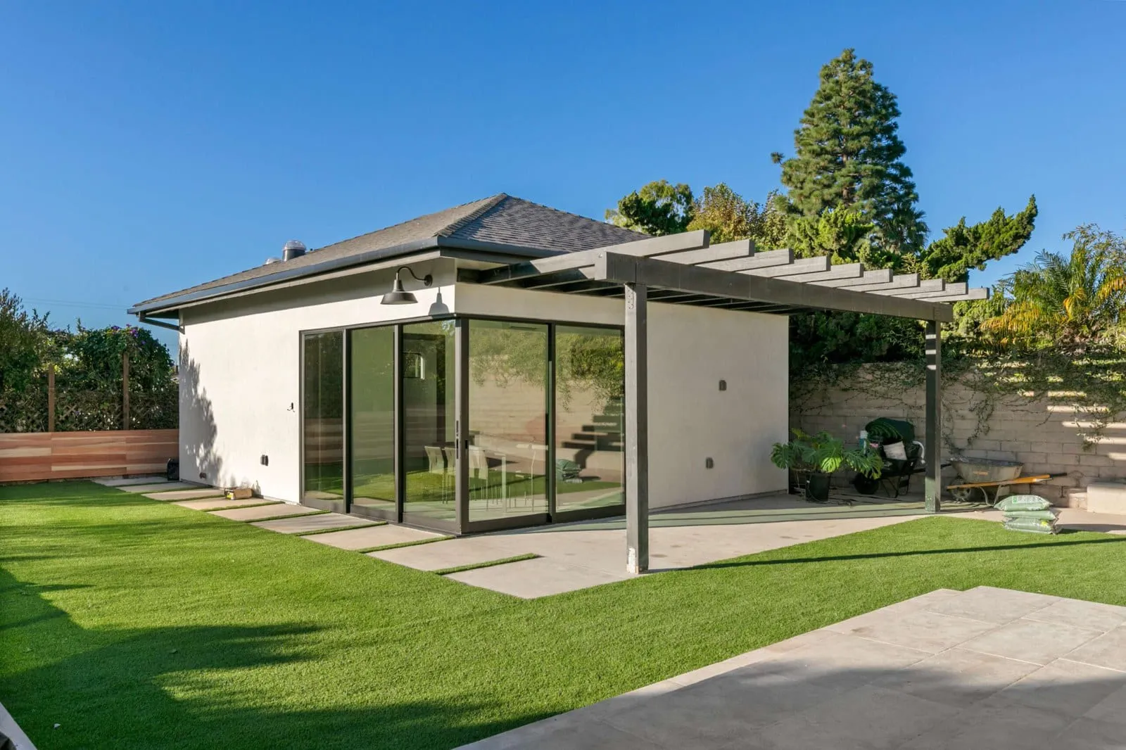 El Segundo Main House & ADU, photograph 11